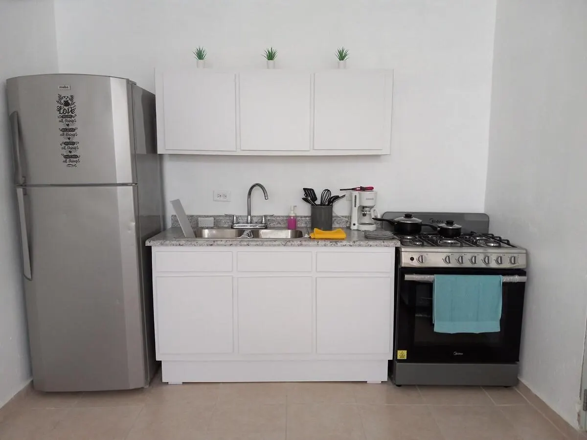 Light Guest Fajardo Apartman